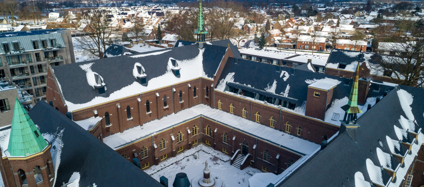 SuperFOIL | Renovatie monumentaal klooster